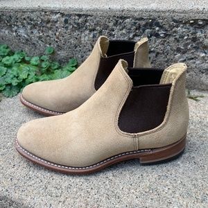 Women's Size 7 Red Wing Boots - Chelsea